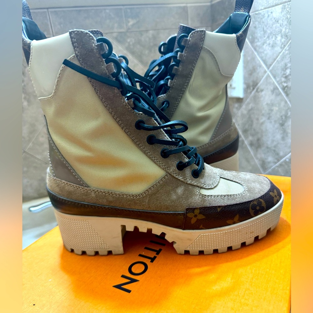 Louis Vuitton Booties Size 37.5
